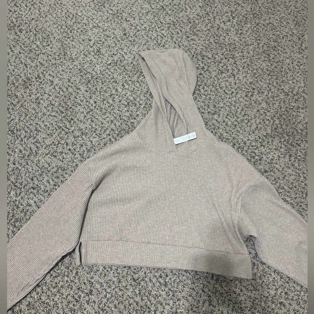 Alo Yoga cropped ribbed hoodie